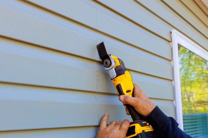 Vinyl Siding Repair detail